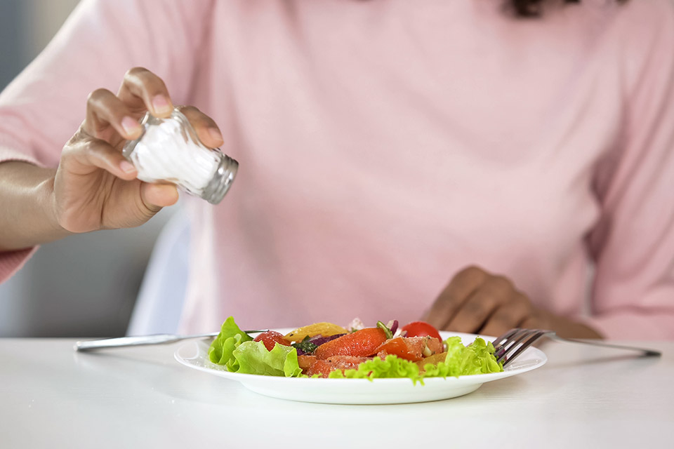 È possibile una dieta a basso contenuto di sale?