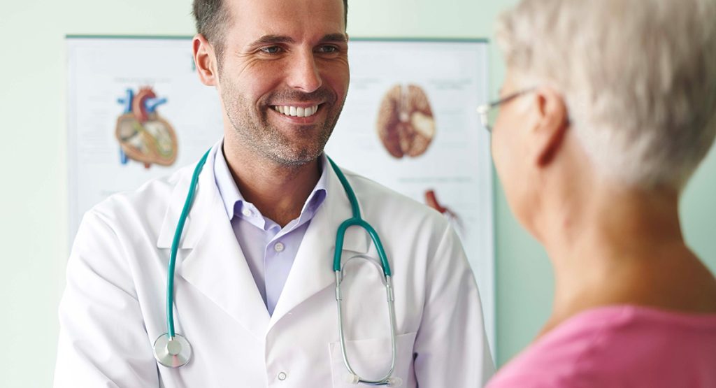 Rapporto medico paziente: i pazienti sono soddisfatti? Medico-e-paziente