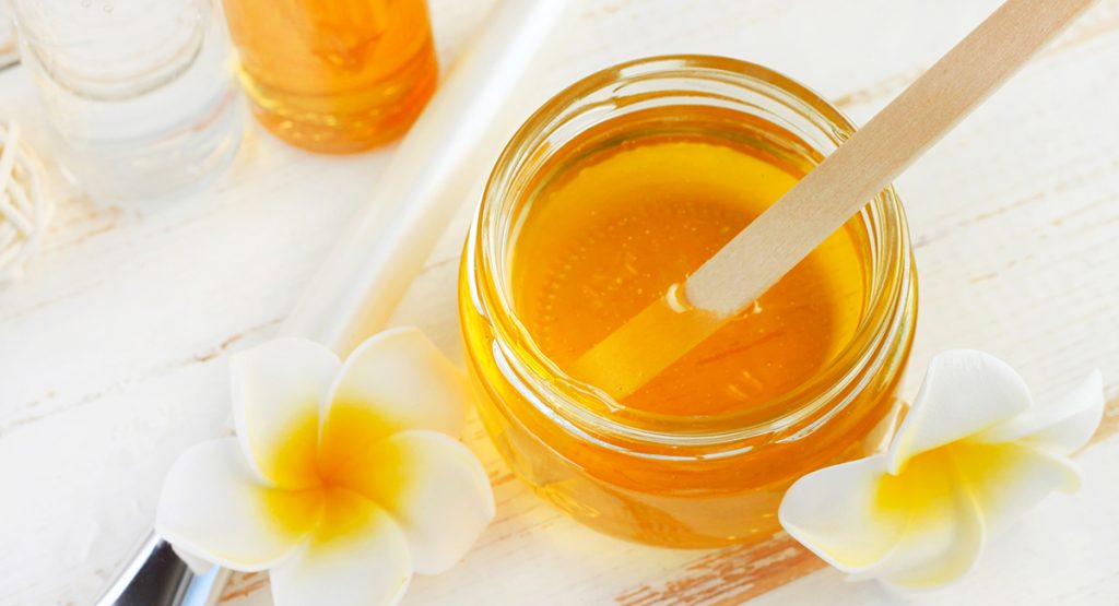 Hai i capelli secchi? Cerchi una maschera fai da te? Capelli-Miele